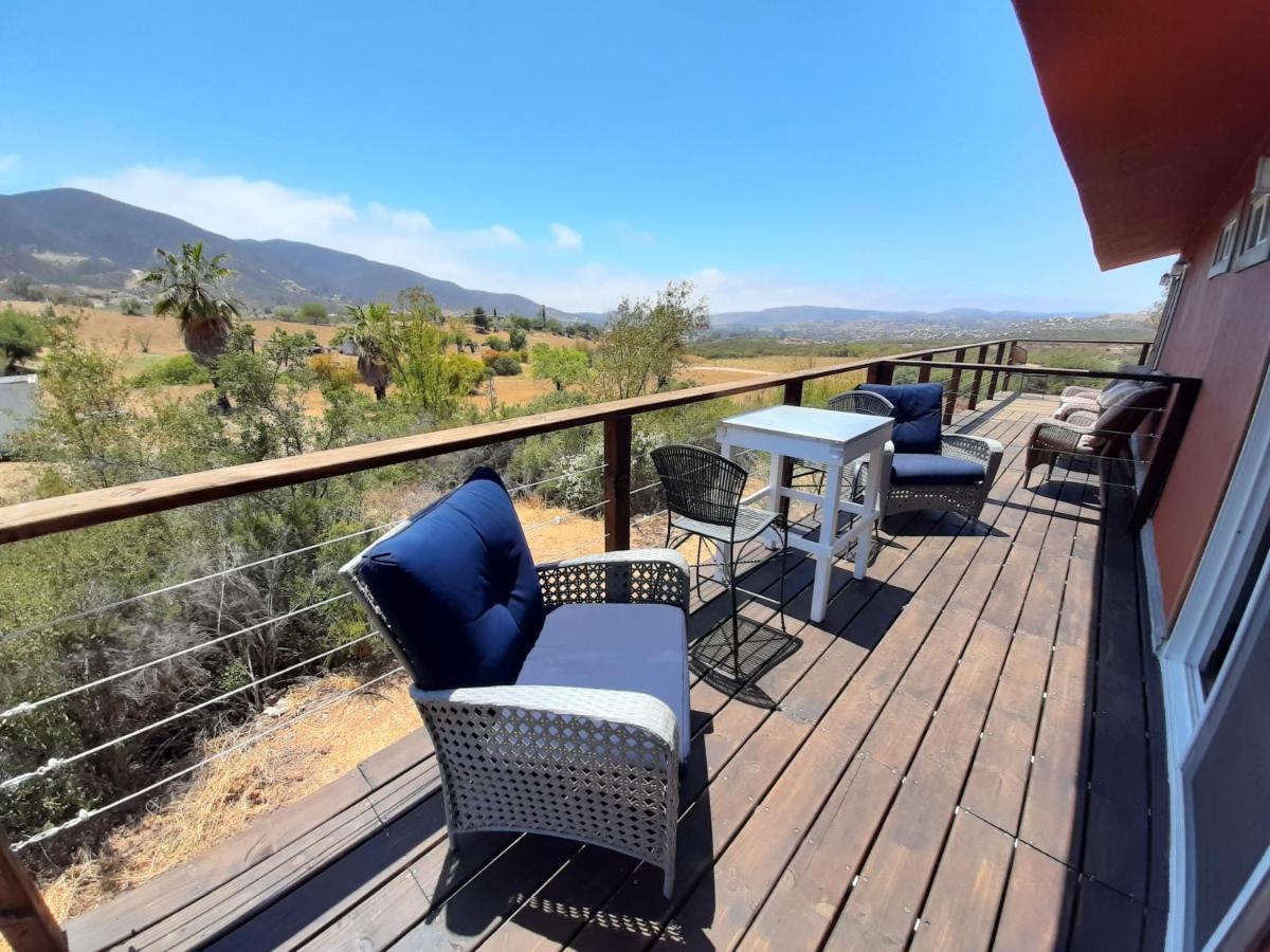 Vina Calabria Bed and Breakfast Valle de Guadalupe Εξωτερικό φωτογραφία