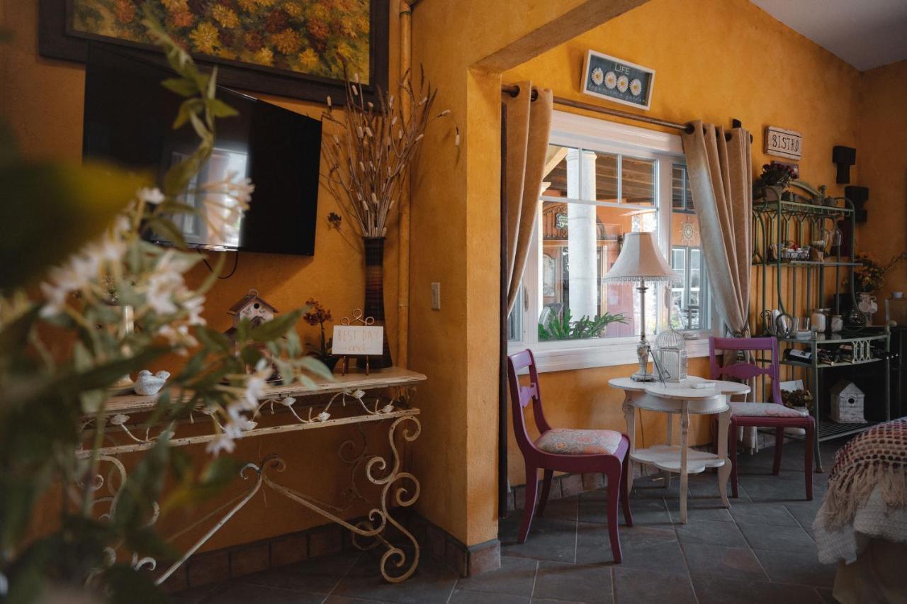 Vina Calabria Bed and Breakfast Valle de Guadalupe Εξωτερικό φωτογραφία
