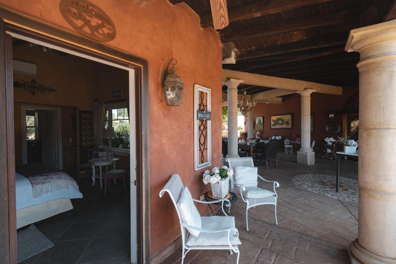 Vina Calabria Bed and Breakfast Valle de Guadalupe Εξωτερικό φωτογραφία