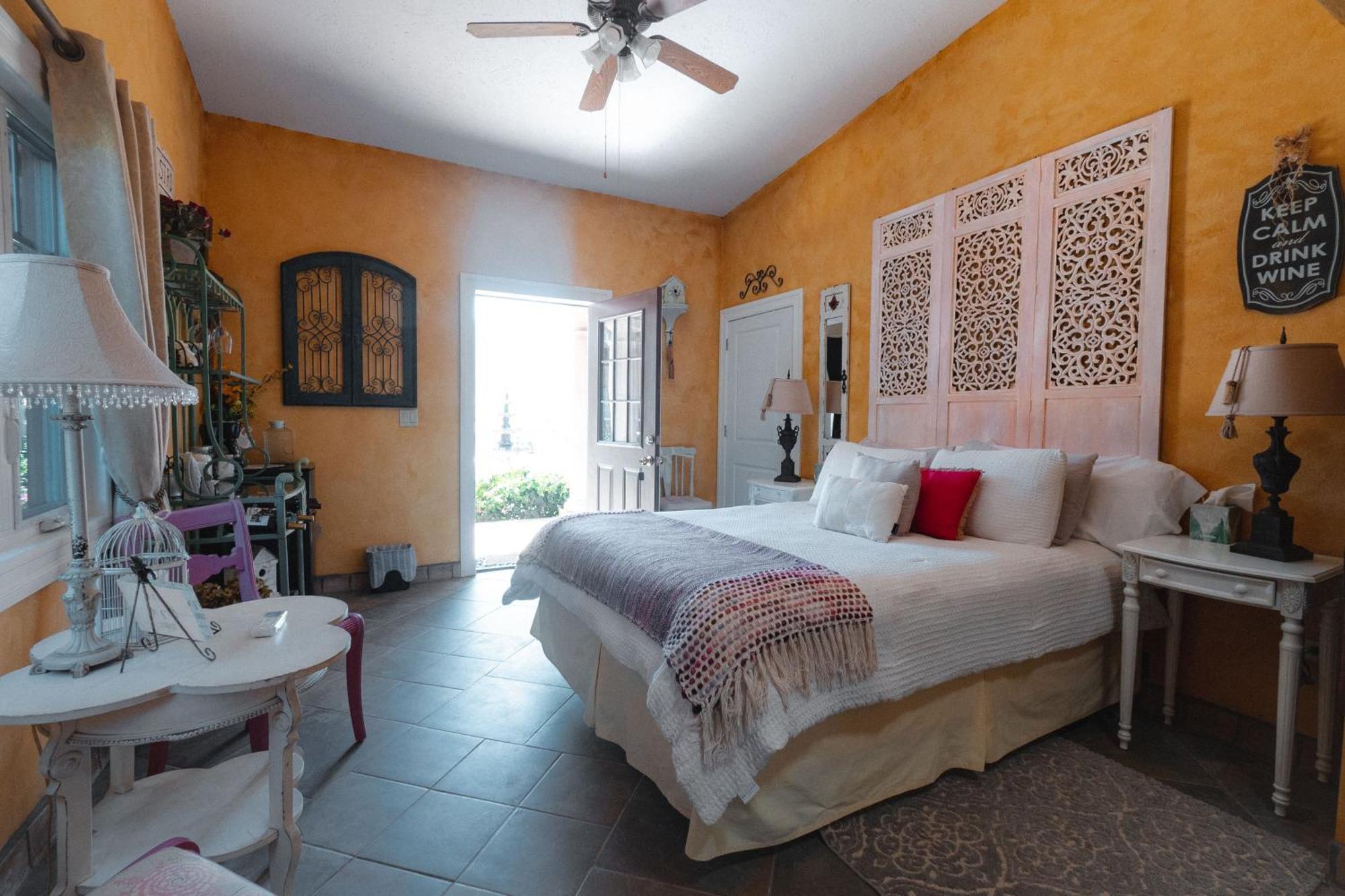 Vina Calabria Bed and Breakfast Valle de Guadalupe Εξωτερικό φωτογραφία