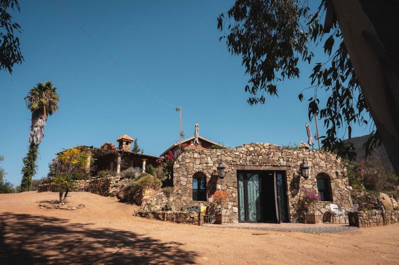 Vina Calabria Bed and Breakfast Valle de Guadalupe Εξωτερικό φωτογραφία