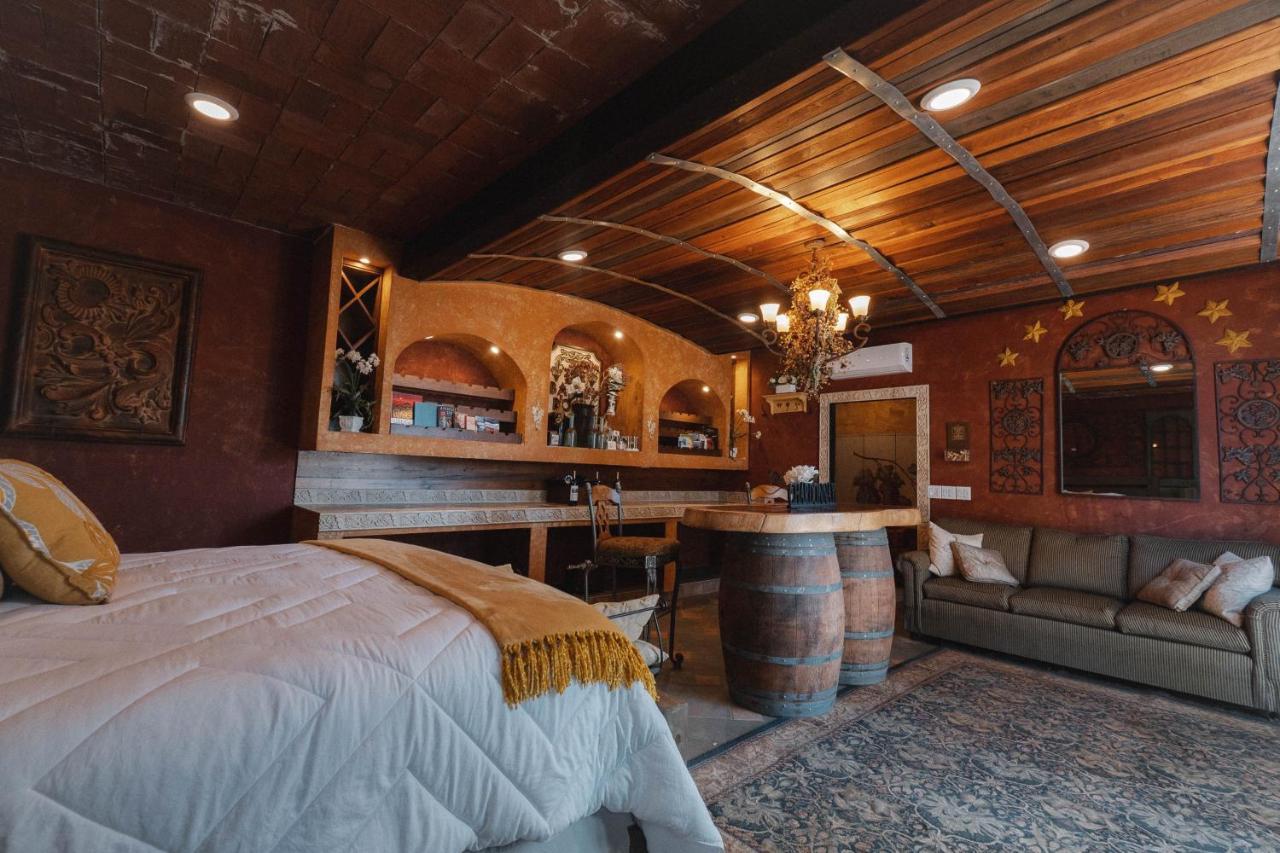 Vina Calabria Bed and Breakfast Valle de Guadalupe Εξωτερικό φωτογραφία