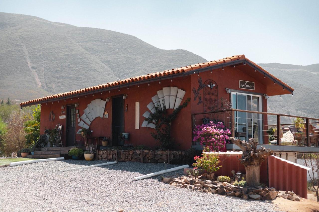 Vina Calabria Bed and Breakfast Valle de Guadalupe Εξωτερικό φωτογραφία