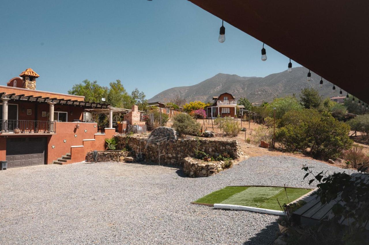 Vina Calabria Bed and Breakfast Valle de Guadalupe Εξωτερικό φωτογραφία