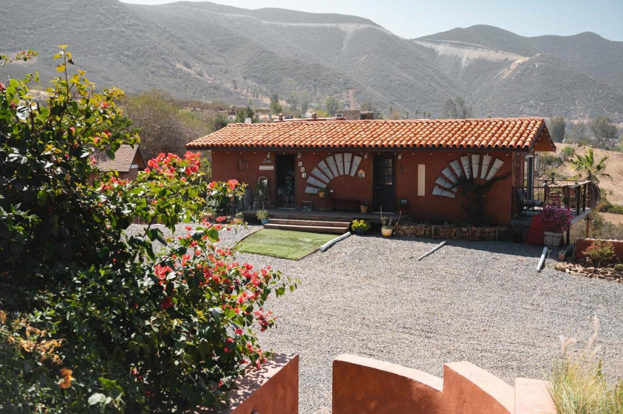 Vina Calabria Bed and Breakfast Valle de Guadalupe Εξωτερικό φωτογραφία