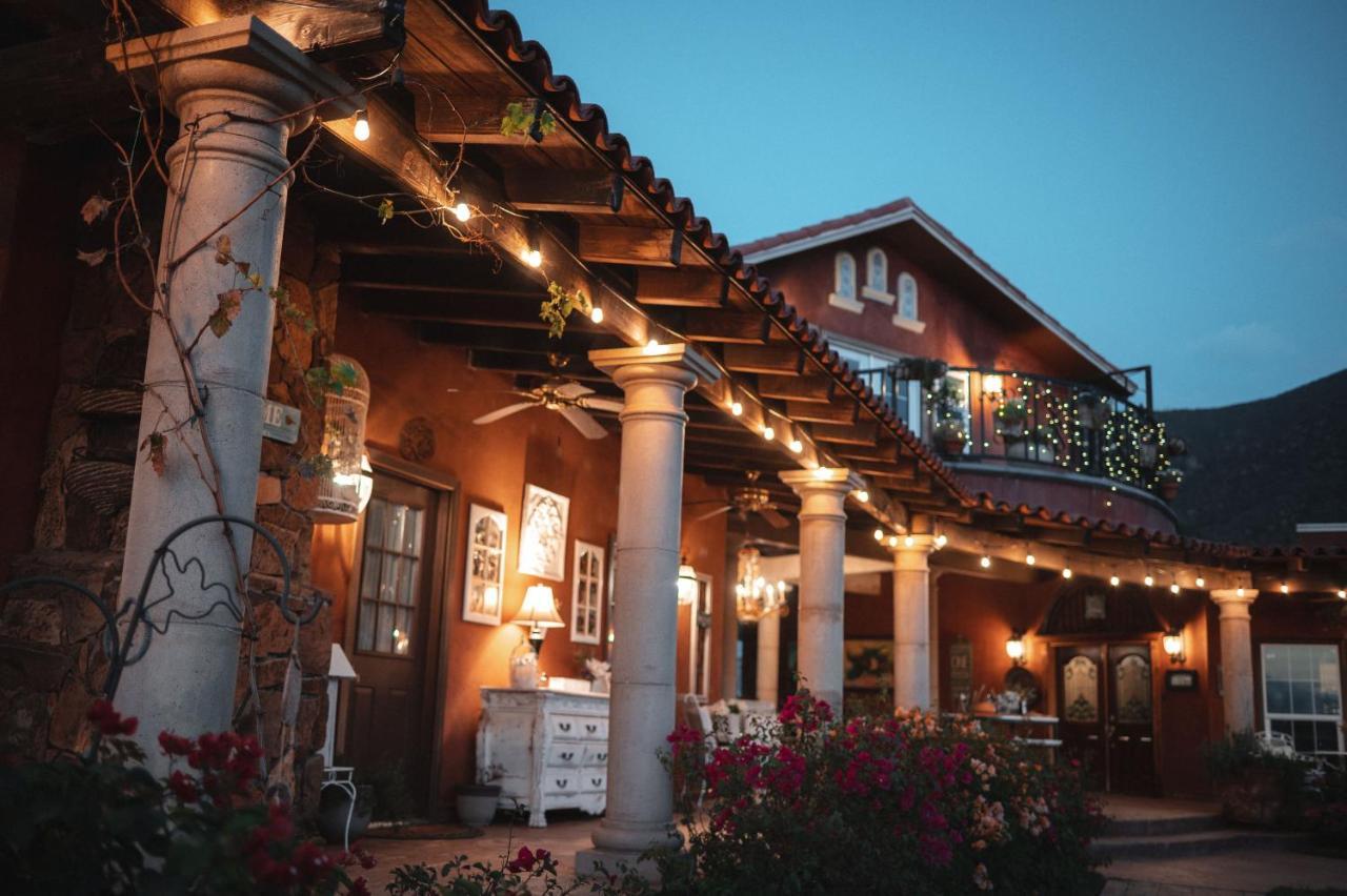 Vina Calabria Bed and Breakfast Valle de Guadalupe Εξωτερικό φωτογραφία