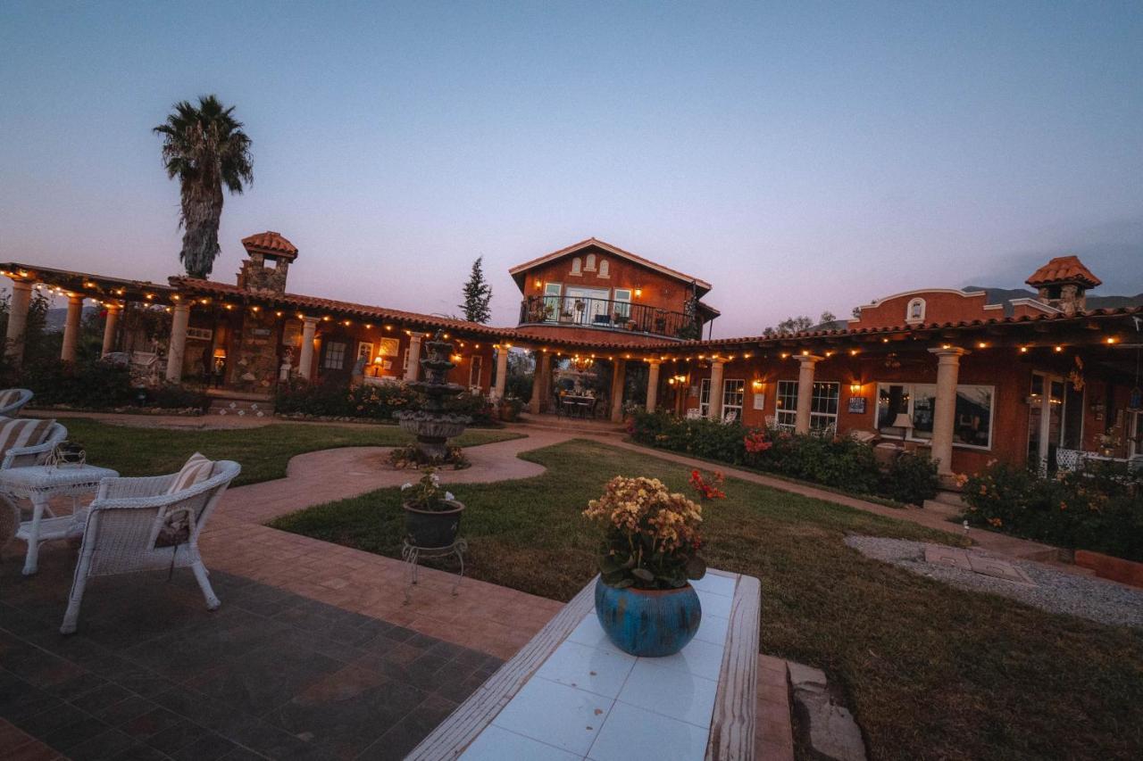 Vina Calabria Bed and Breakfast Valle de Guadalupe Εξωτερικό φωτογραφία